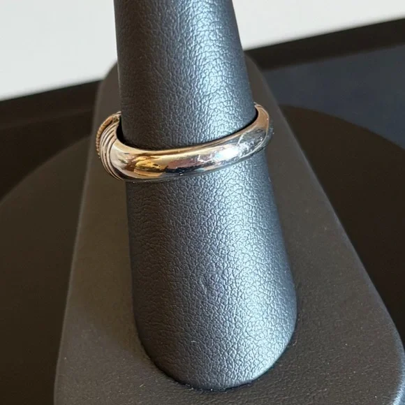 Sterling Silver Filigree, 14k Yellow Gold, and Round Diamonds Ring